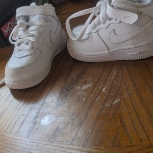 Nike hightop sneakers